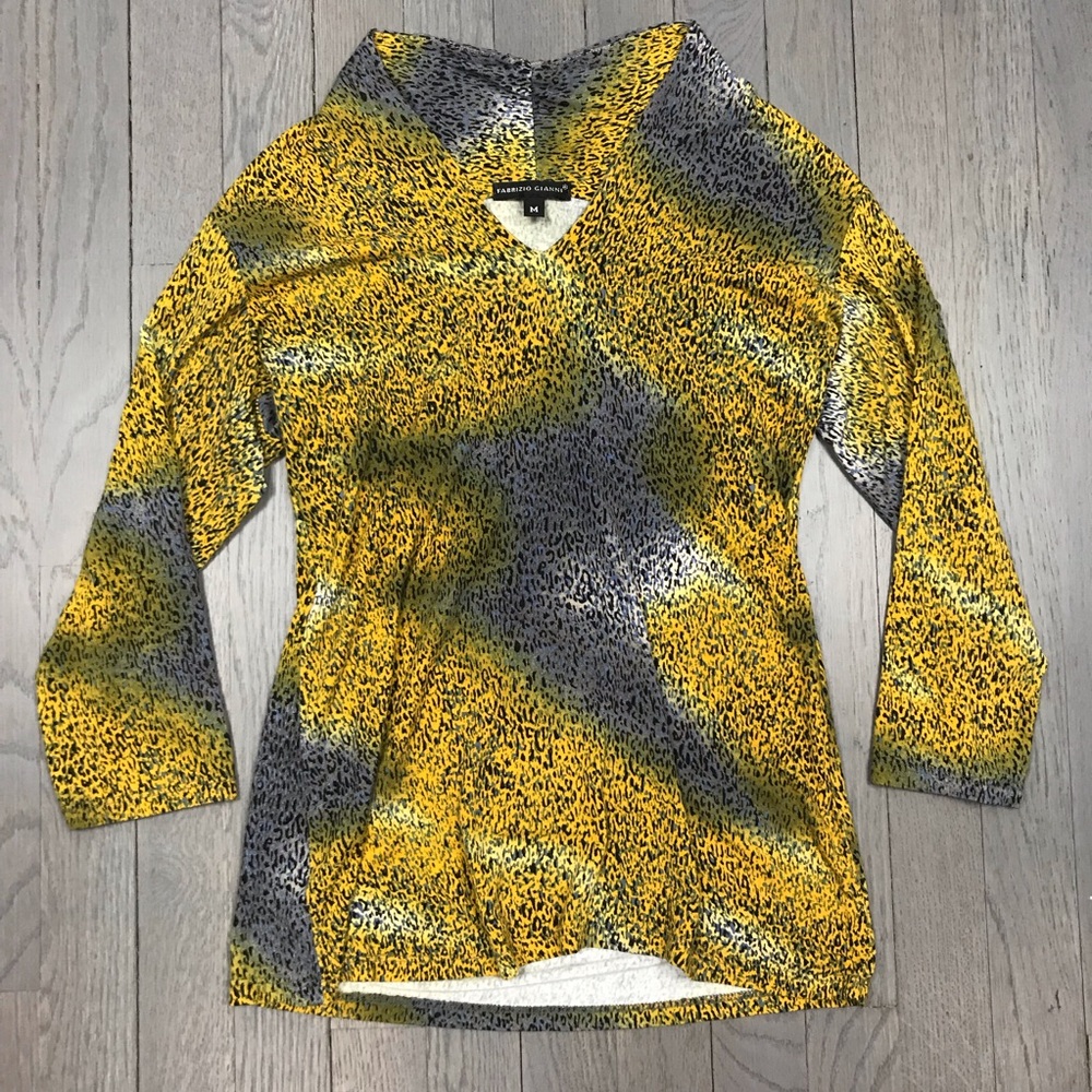 Fabrizio Gianni Jersey Knit V Neck 3/4 Sleeve Top